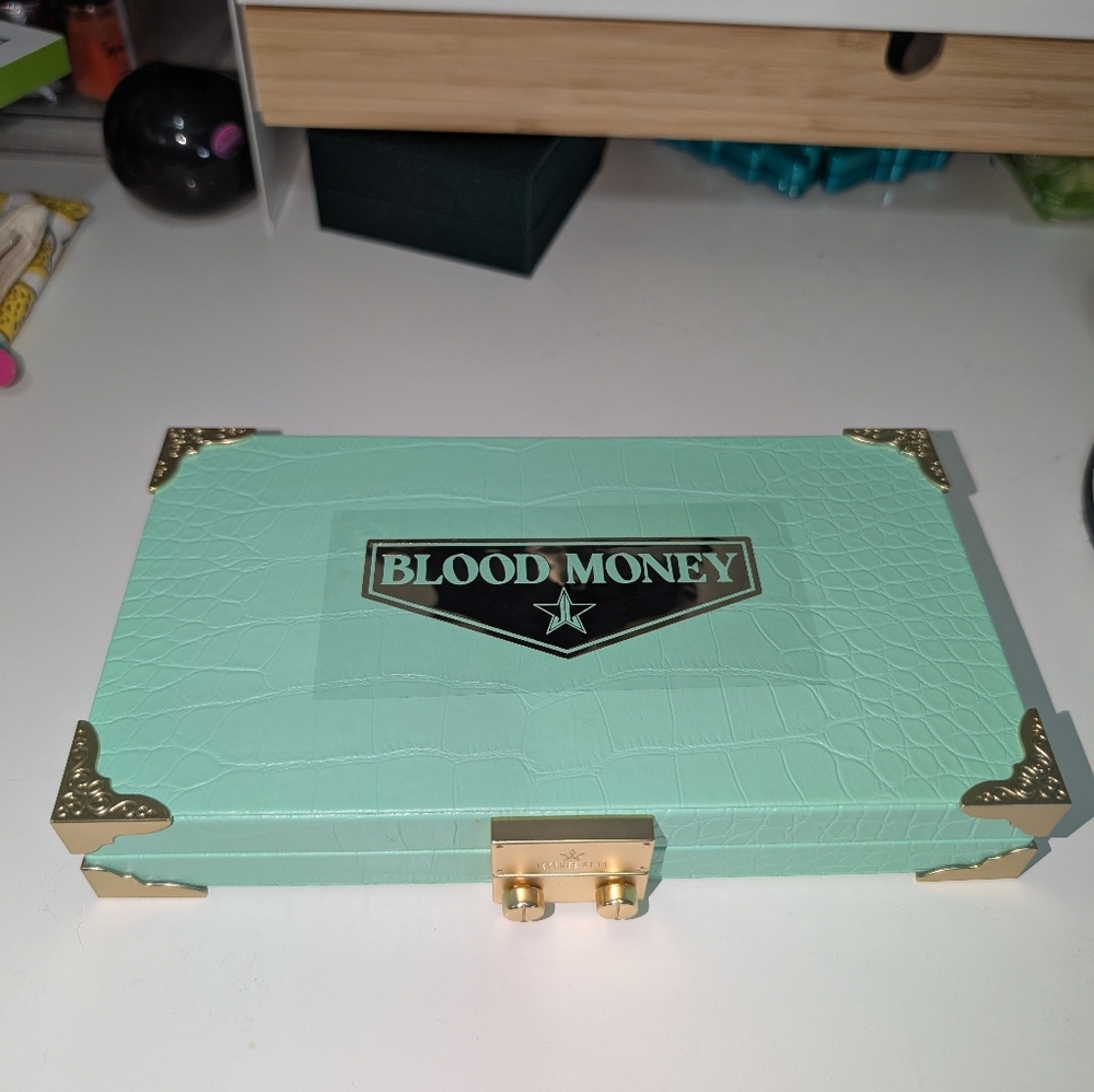 Jeffree Star Blood Money Palette - Picture 3 of 6